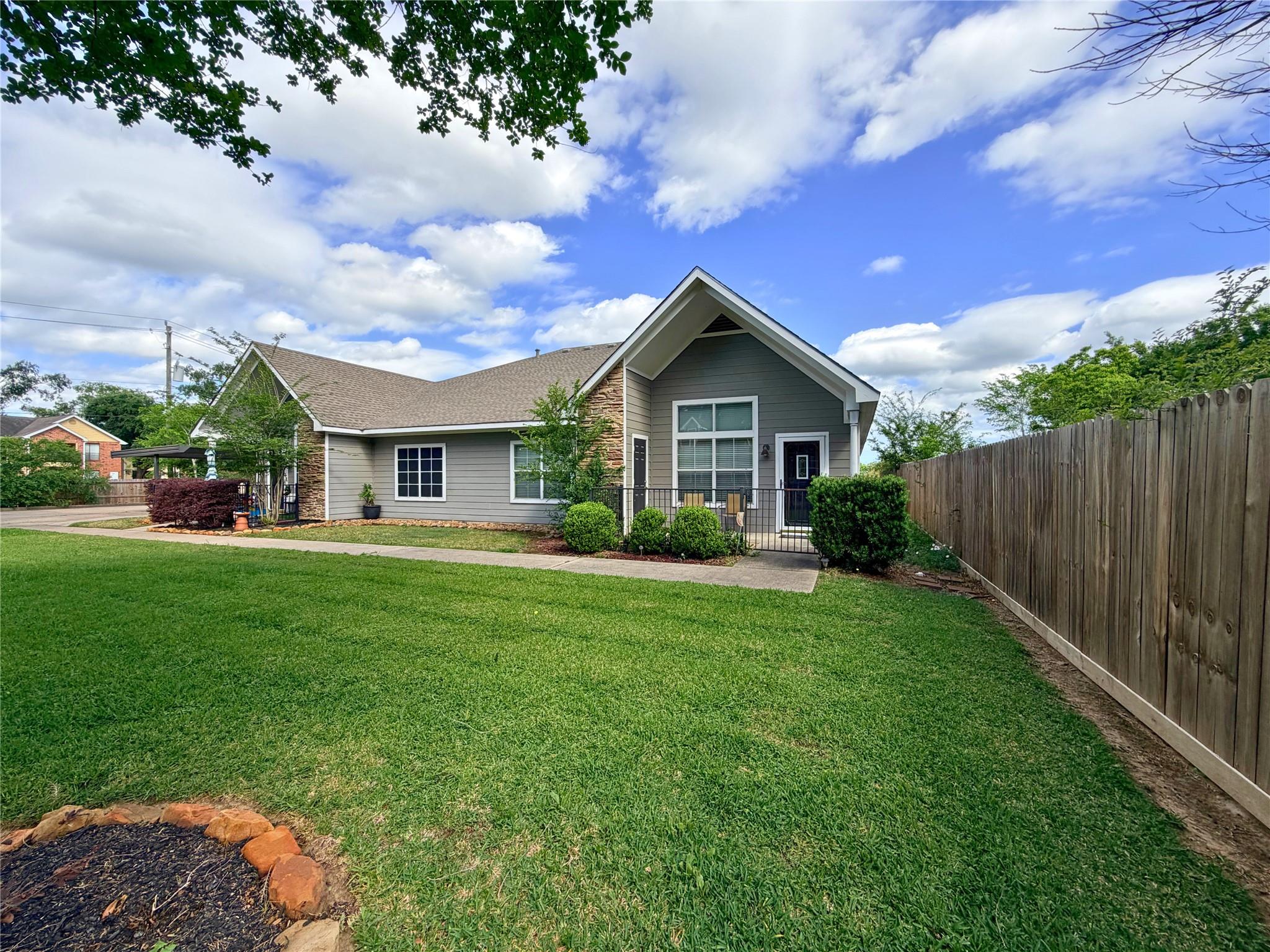 312 Hunt Road 312