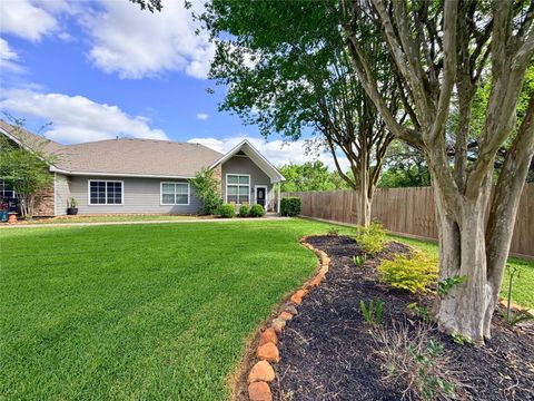 Photo of 312 Hunt Road #312, Baytown, TX 77521 (MLS # 59974872)