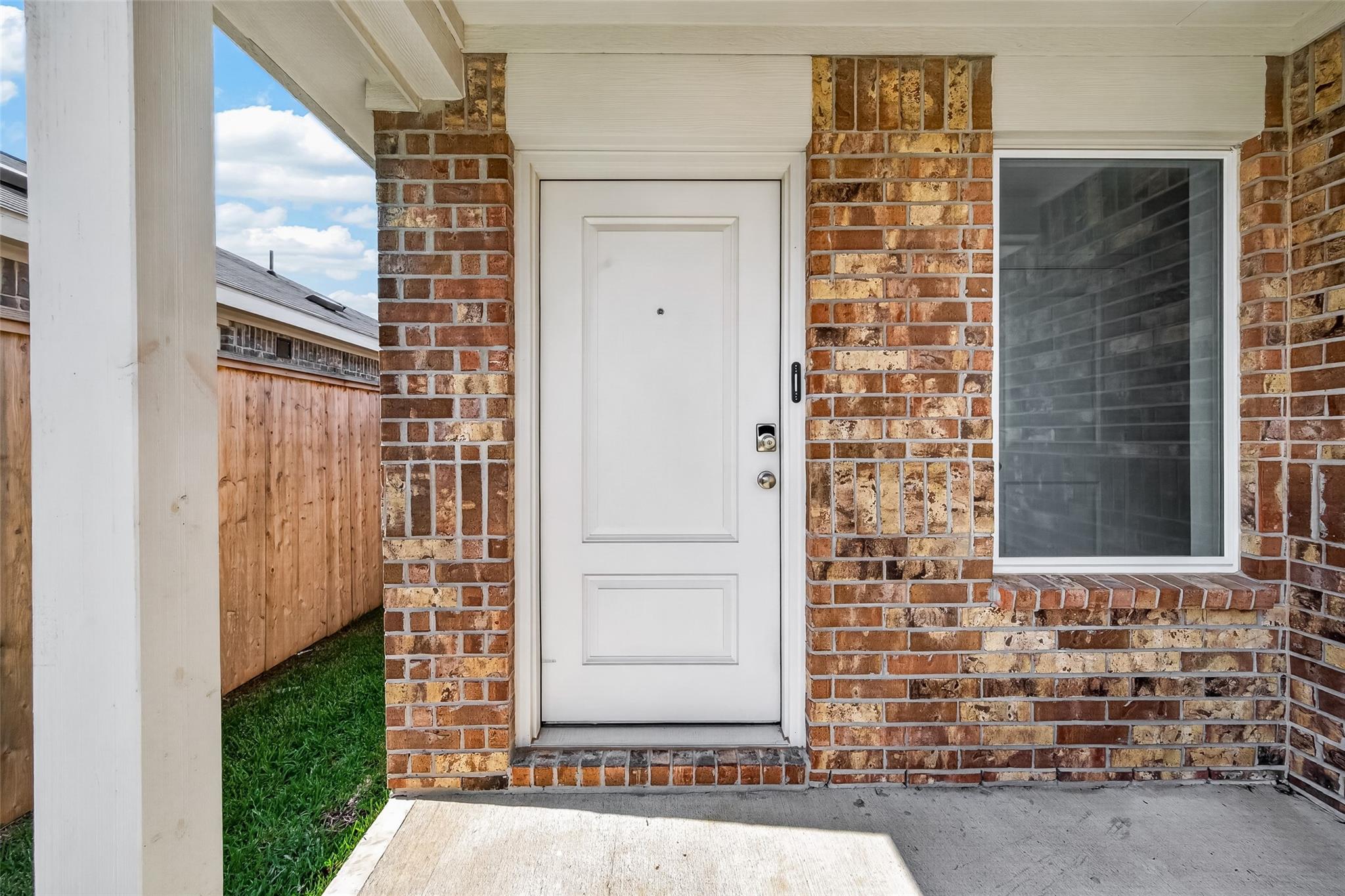 6143 Sunburst Scarlett Drive