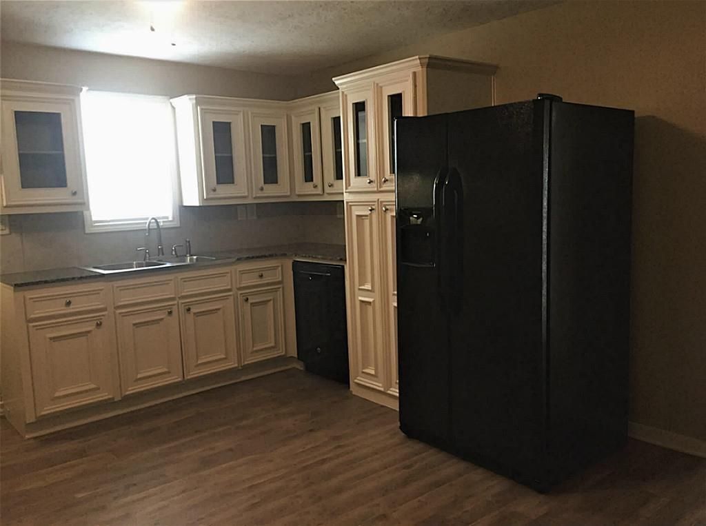 Photo of 306 E 32nd Street, Houston, TX 77018 (MLS # 48696017)