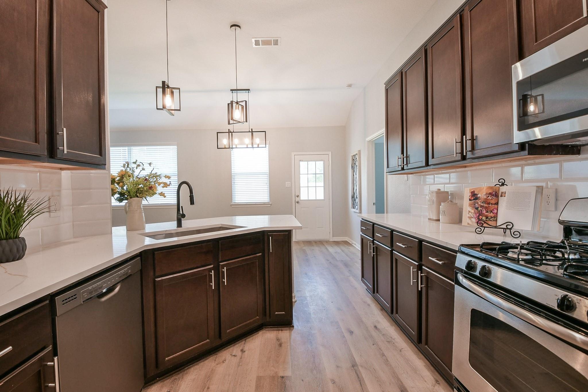 21418 Forest Colony Drive