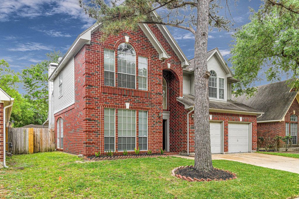 Photo of 8827 Lawncliff Lane, Houston, TX 77040 (MLS # 39065896)
