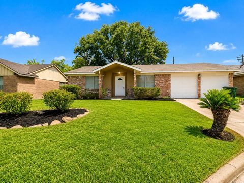 Photo of 4318 Brookston Street, Houston, TX 77045 (MLS # 23954199)