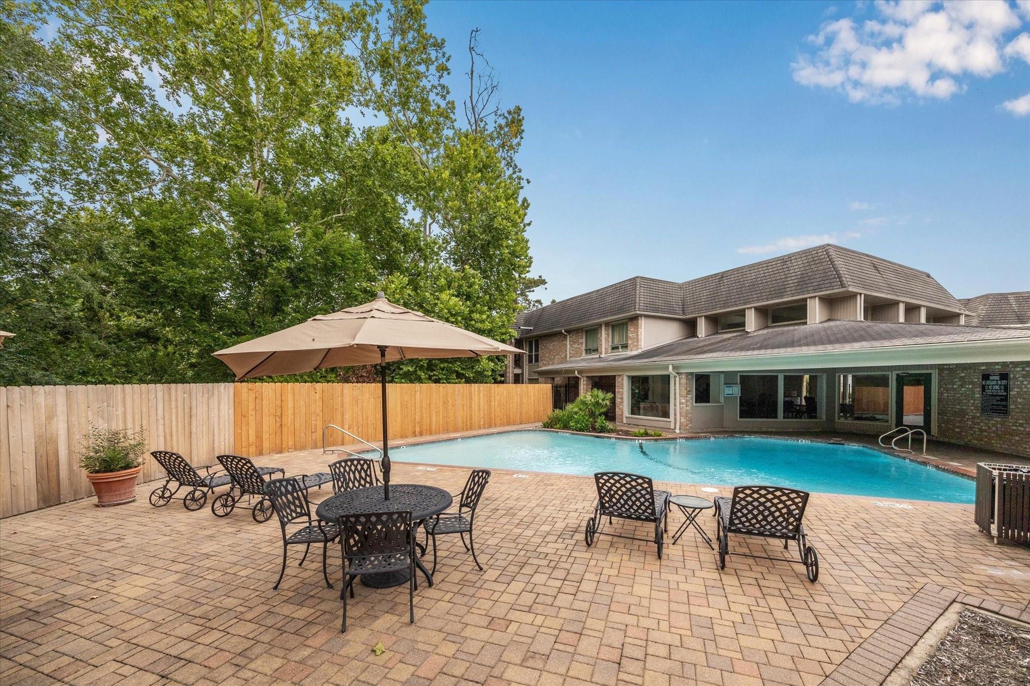 2238 S Piney Point Road 109