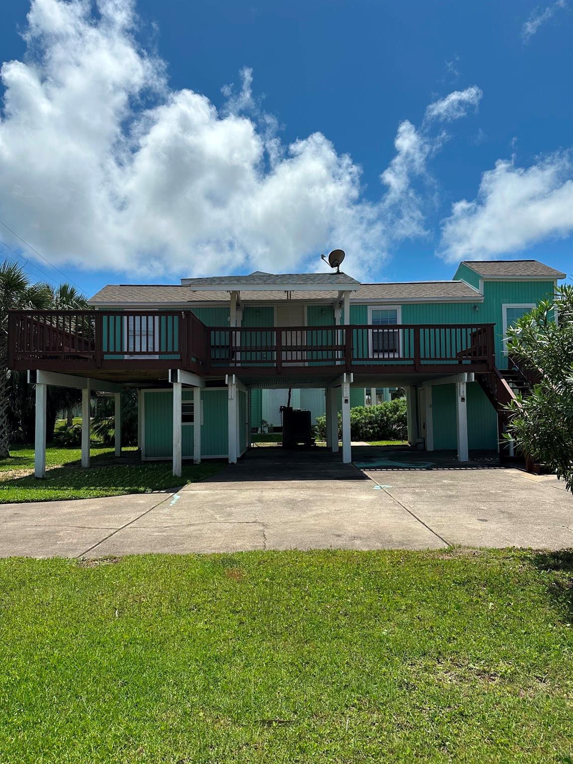 13723 San Domingo Drive