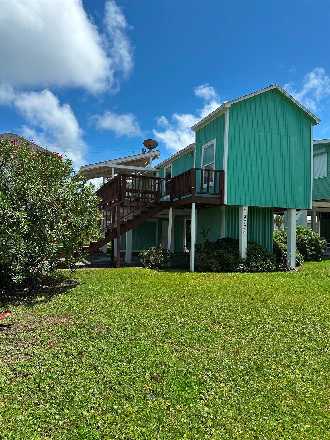 13723 San Domingo Drive