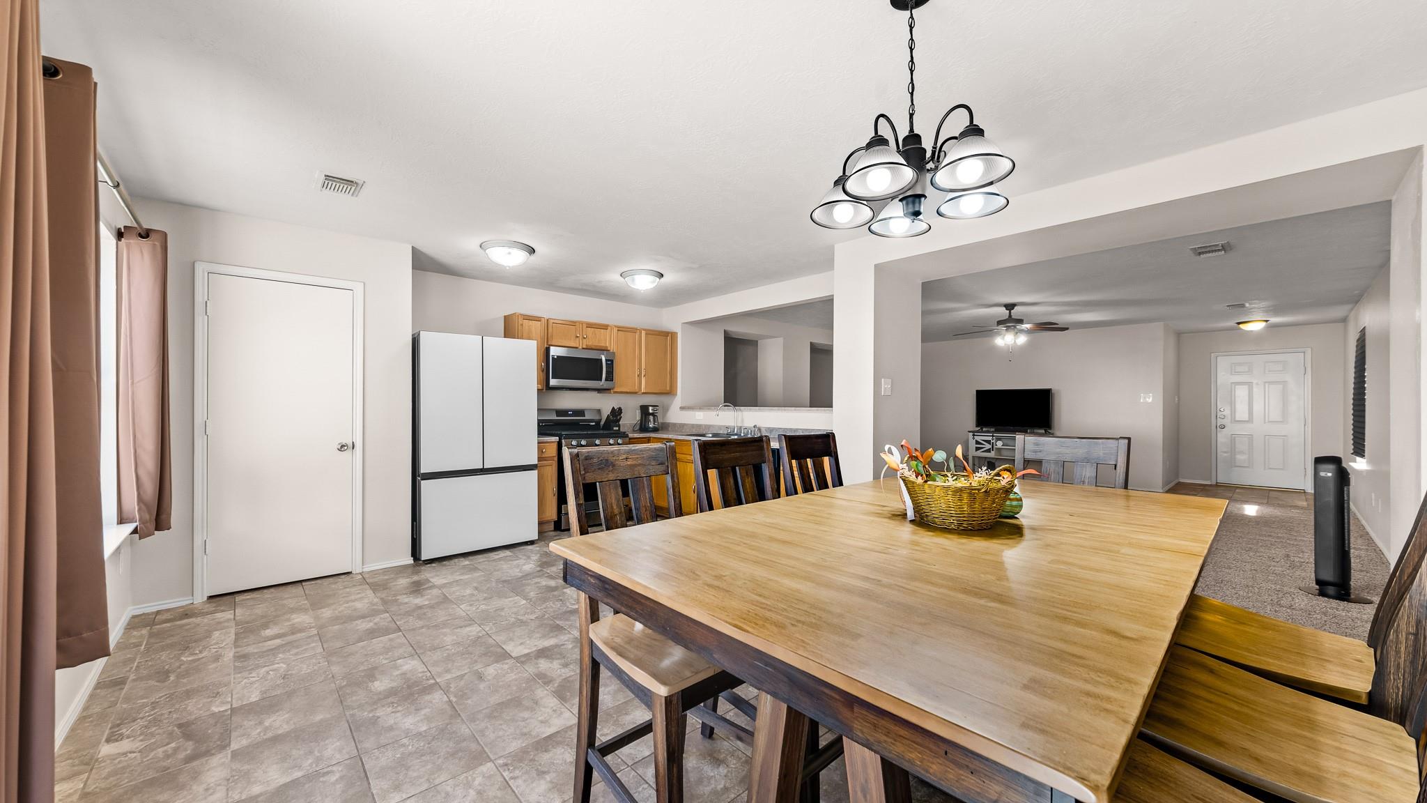 1210 Hannover Boulevard