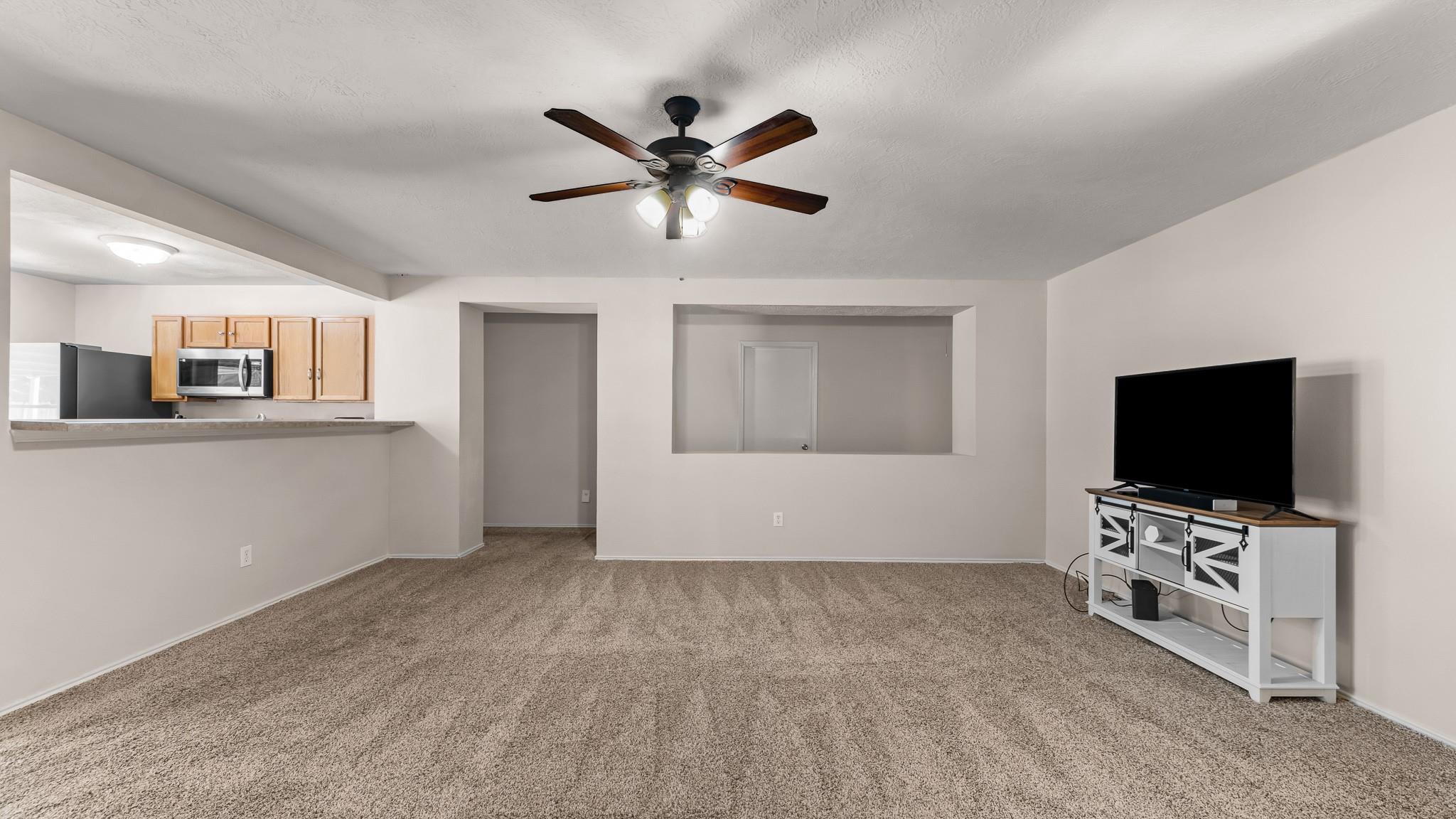 1210 Hannover Boulevard