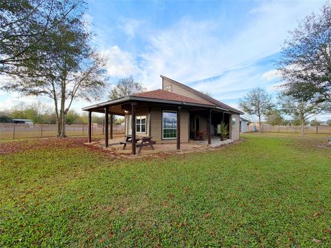 Photo of 369 County Road 3556 Road, Cleveland, TX 77327 (MLS # 72807310)