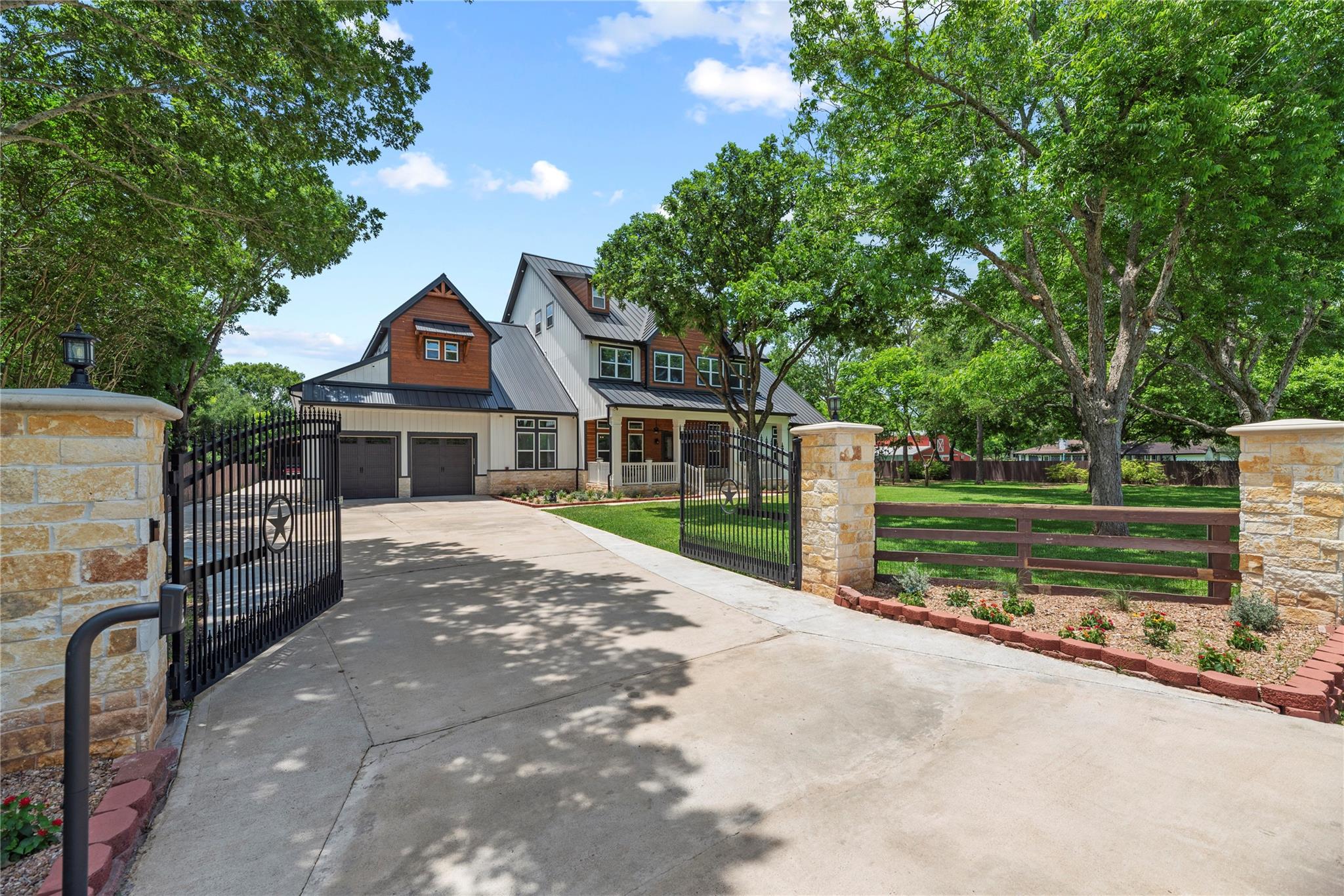 4607 Clayhead Road