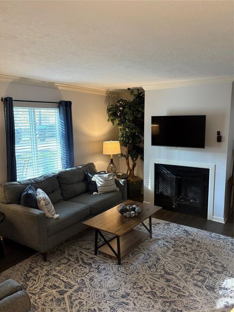 Photo of 732 Memorial Mews Street #A, Houston, TX 77079 (MLS # 73590593)