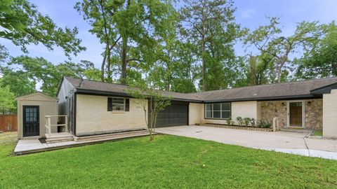 Photo of 254 Springs Edge Dr DR, Montgomery, TX 77356 (MLS # 37620907)