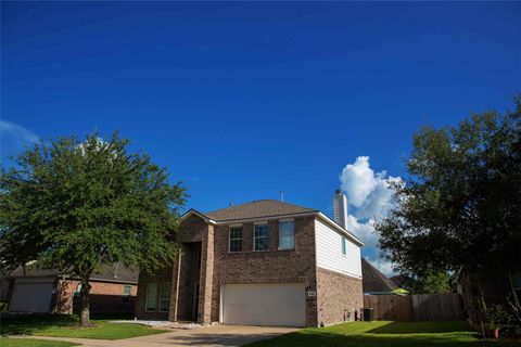 Photo of 6108 Hubbell Drive, Pearland, TX 77584 (MLS # 21589860)