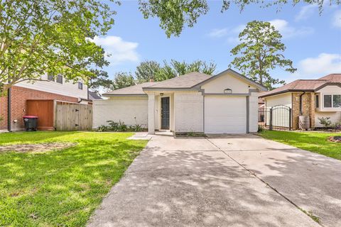 Photo of 2810 Spring Dusk Lane, Spring, TX 77373 (MLS # 46399610)
