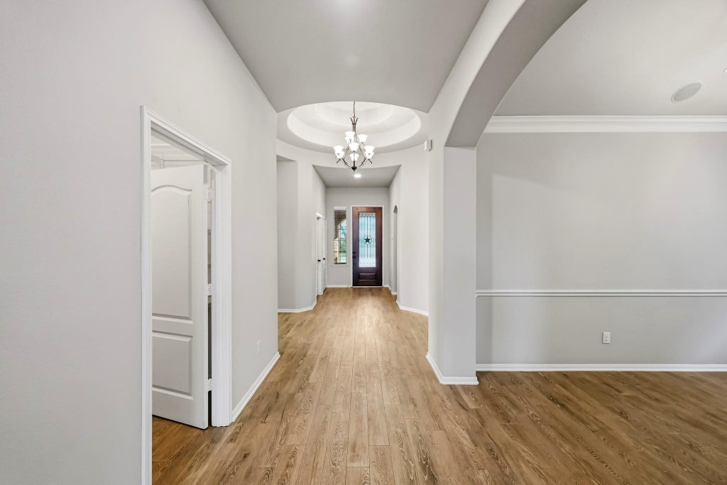 Photo of 13811 Wickdale Garden Lane, Houston, TX 77044 (MLS # 59164781)