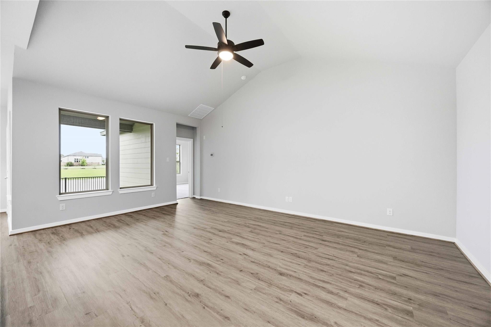 2512 Seneca Lake