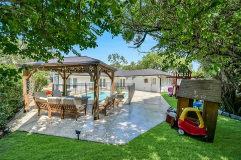 Homes For Sale - 2503 Stoney Brook Drive<br/> Harris County, Houston, TX 77063