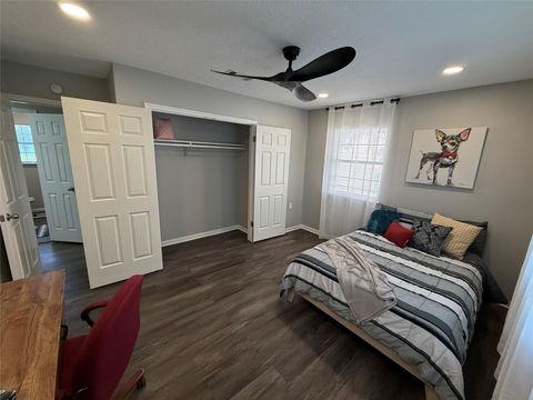 Tiny photo for 749 County Road 774, Buna, TX 77612 (MLS # 9179905)