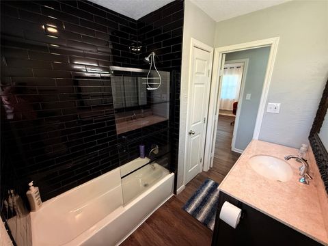 Tiny photo for 749 County Road 774, Buna, TX 77612 (MLS # 9179905)