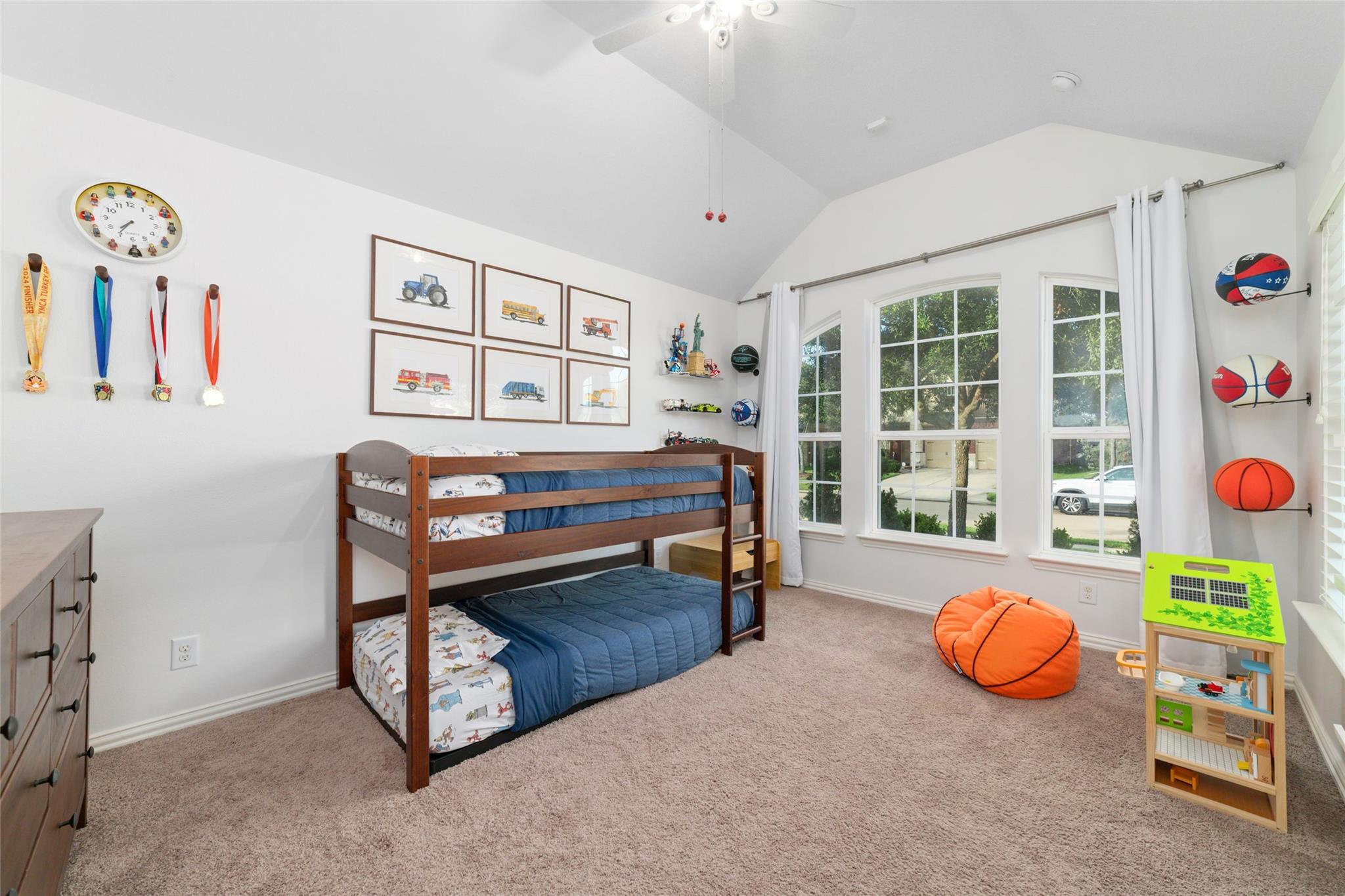 2407 Blue Jay Lane