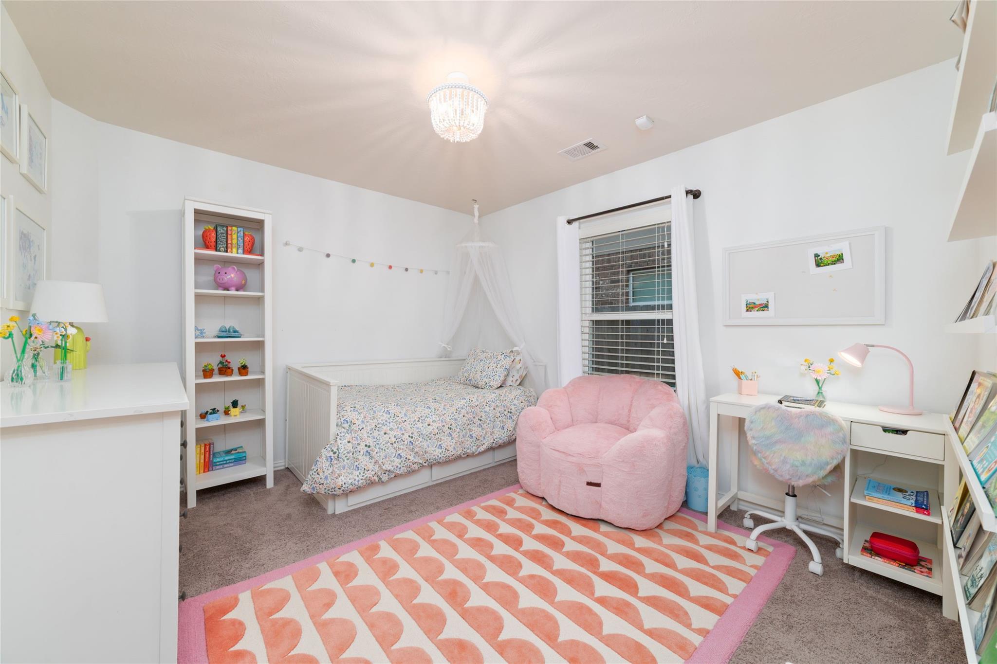 2407 Blue Jay Lane