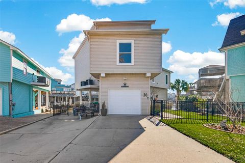 207 Lokai Street Galveston TX 77554