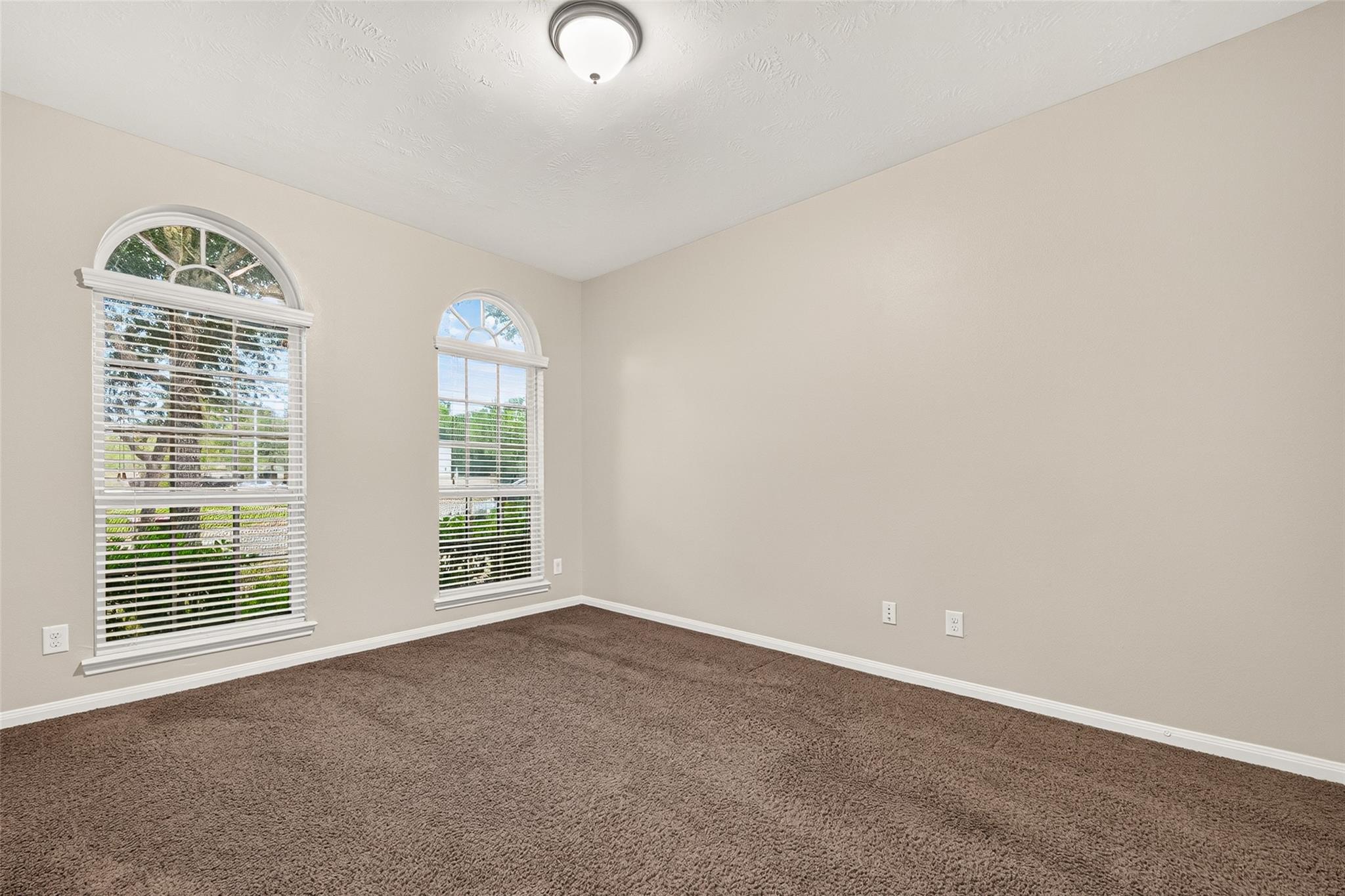 3503 Trail Bend