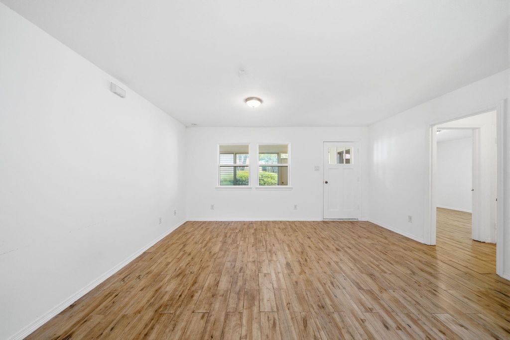 Photo of 4403 Cynthia Street, Bellaire, TX 77401 (MLS # 37632997)