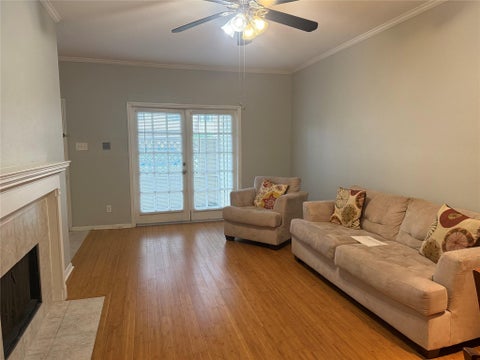 Photo of 2121 El Paseo Street #1811, Houston, TX 77054 (MLS # 19420929)