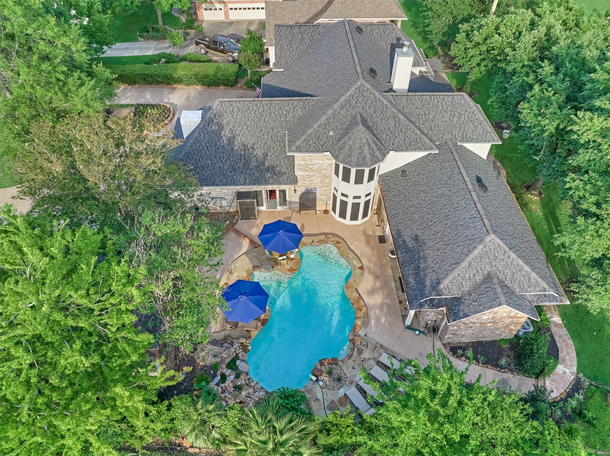 609 Edgewood Drive
