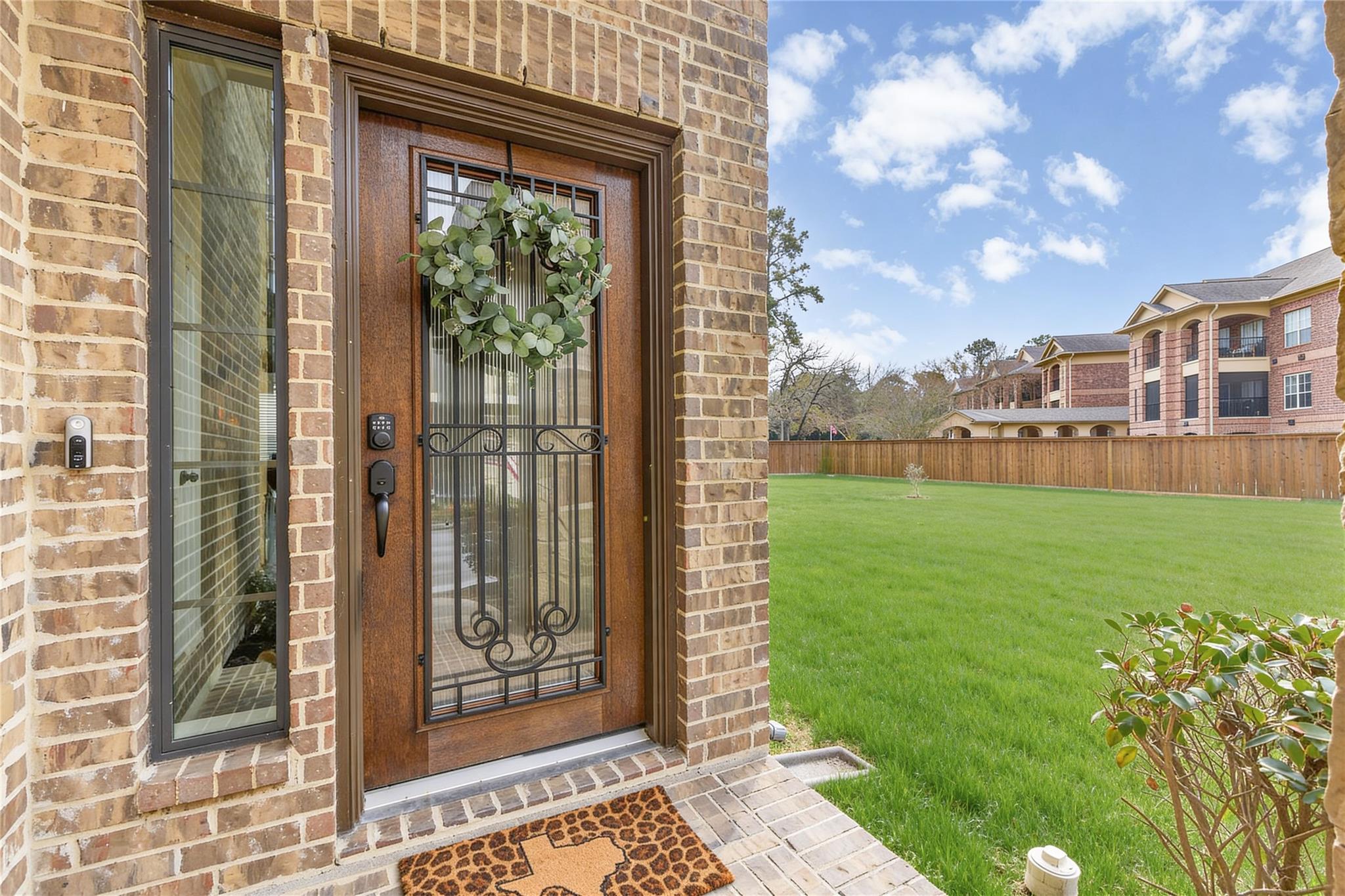 2706 Kings Retreat Circle