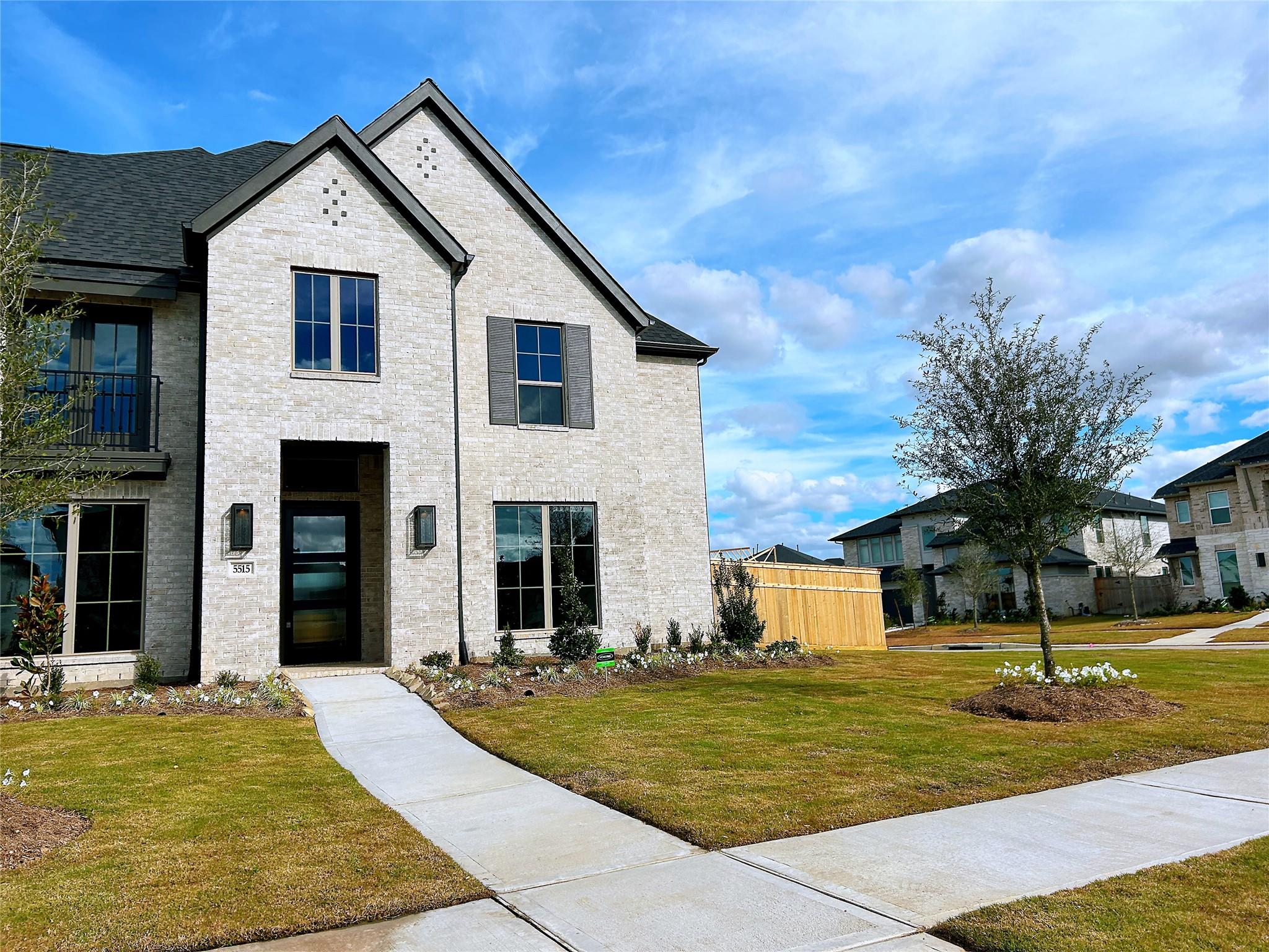 5515 Holly Hollow Lane