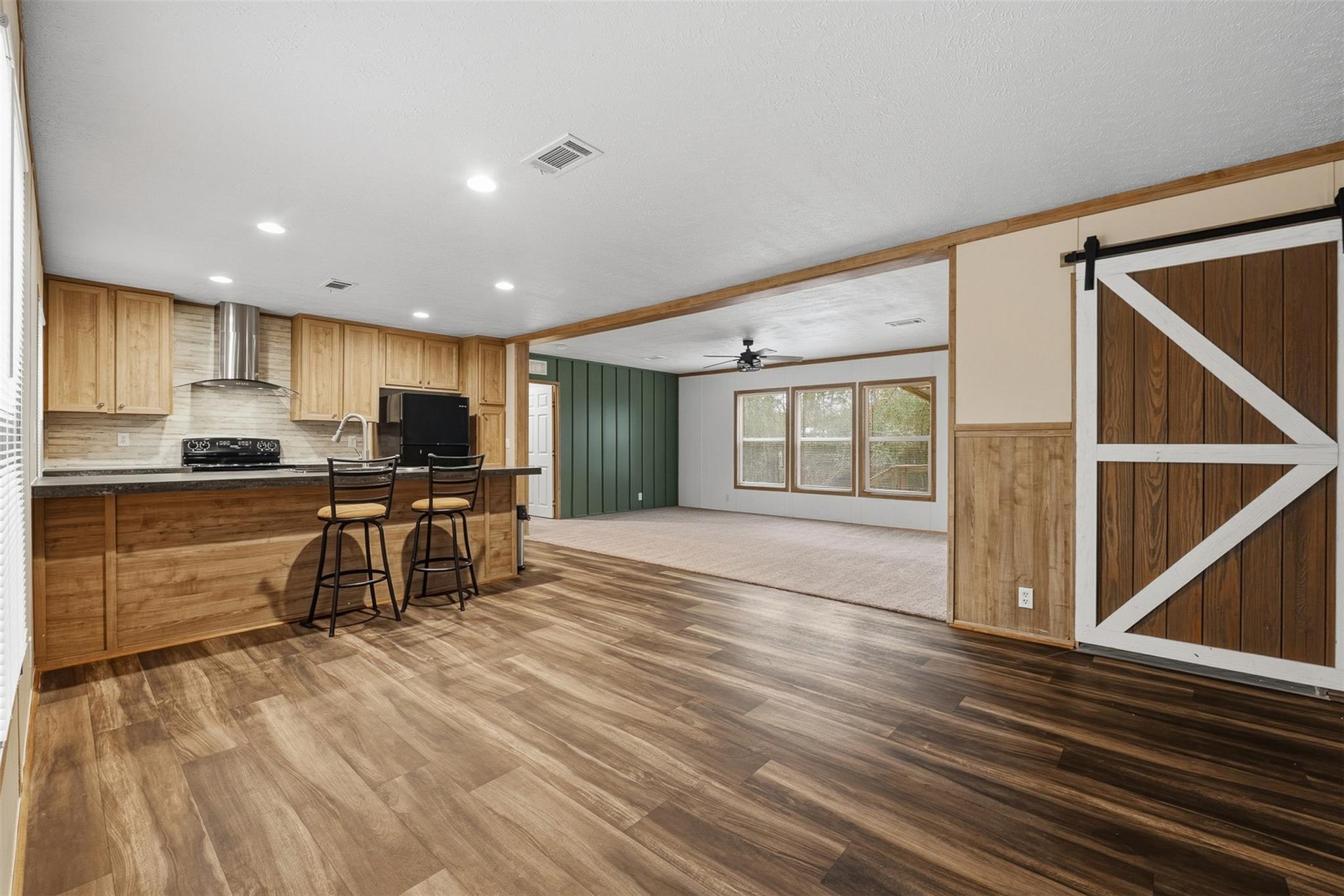 800 Rock Creek Drive