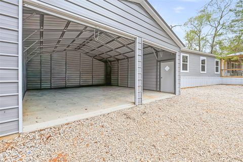 Homes For Sale - 800 Rock Creek Drive<br/> San Jacinto County, Willis, TX 77378