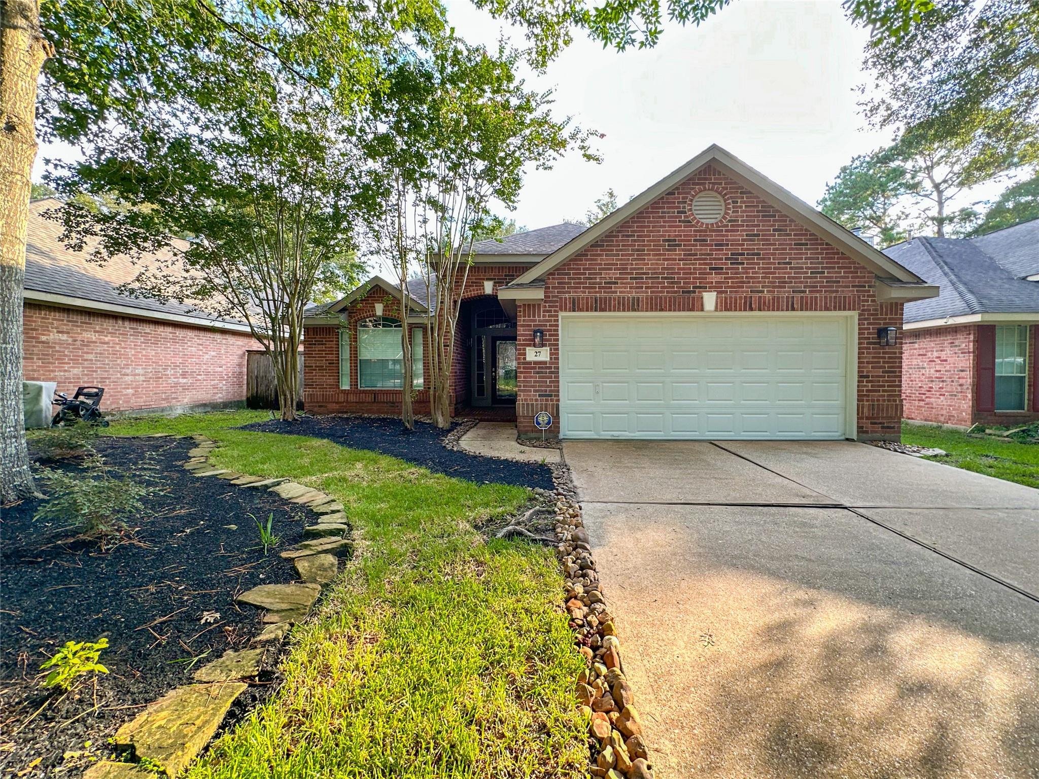 27 Auburn Path Drive