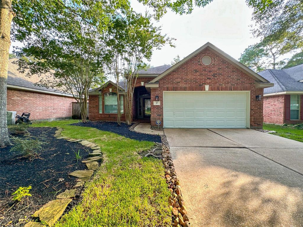 Photo of 27 Auburn Path Drive, The Woodlands, TX 77382 (MLS # 71697567)