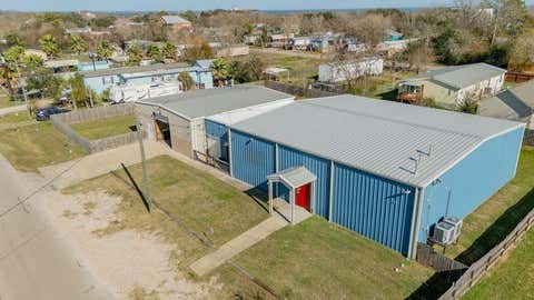 Photo of 341 5th Street, Dickinson, TX 77539 (MLS # 43354284)