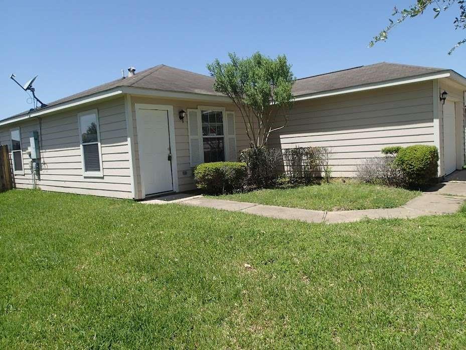 6906 Lost Timber Lane