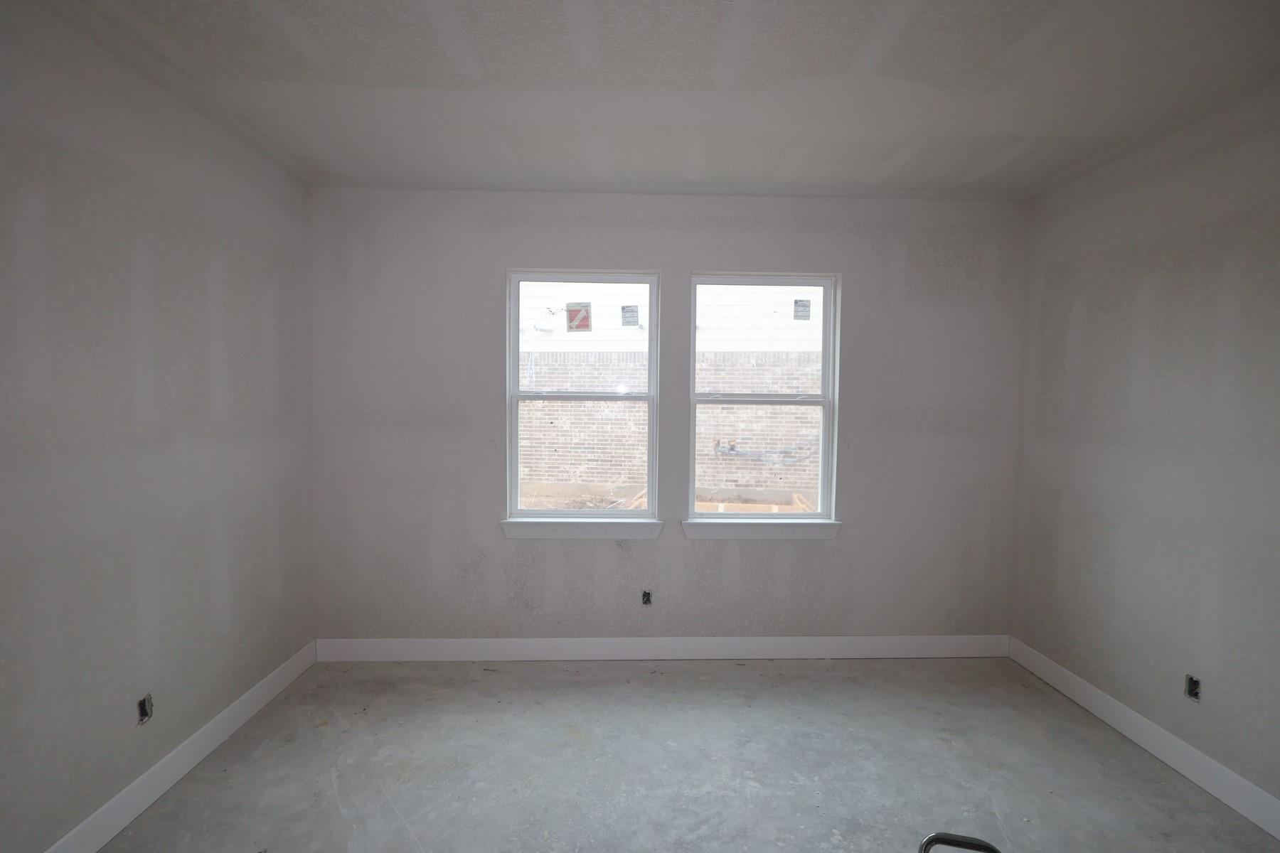 2806 Clapbread Lane