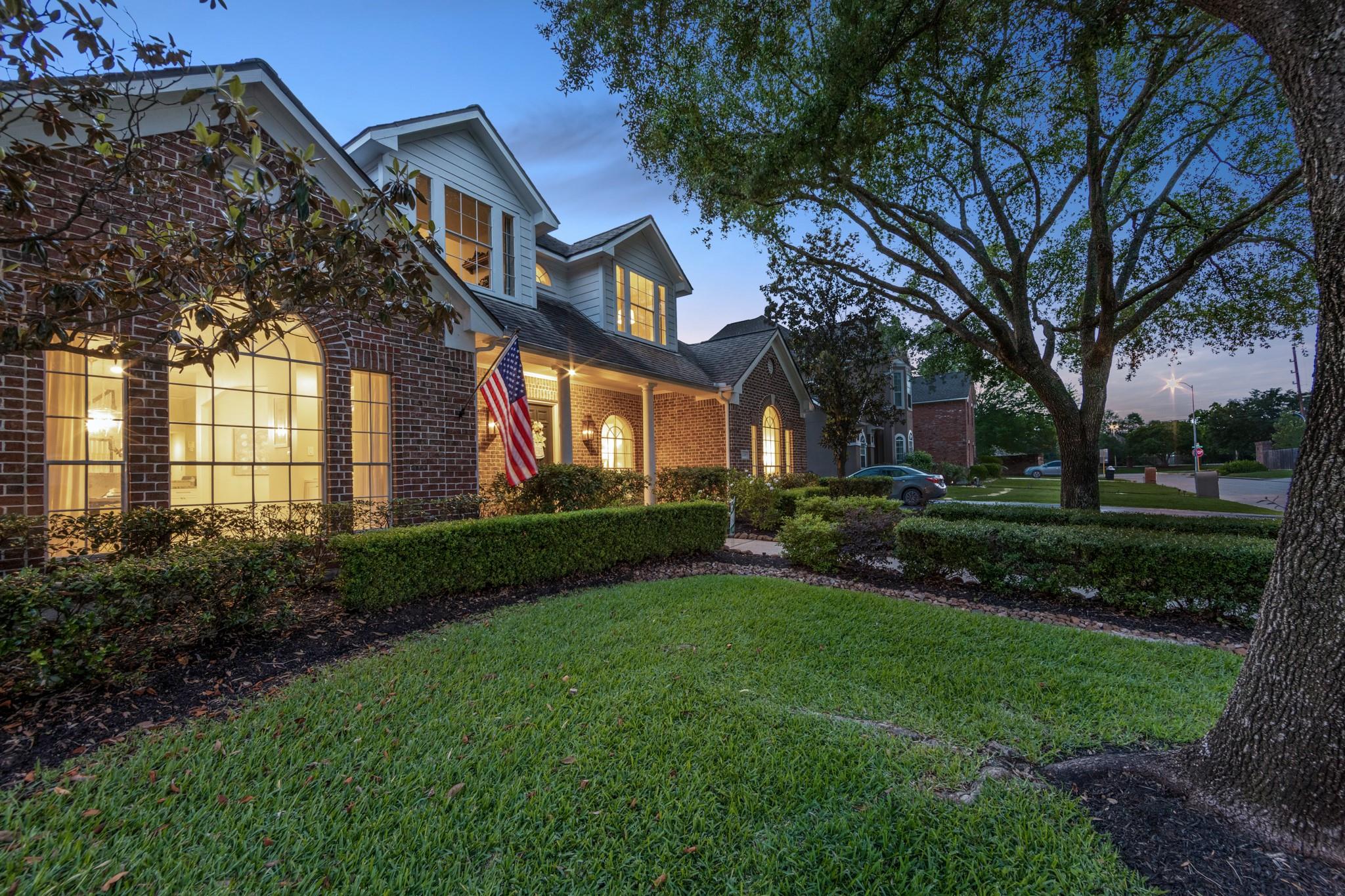 8219 Landau Park Lane