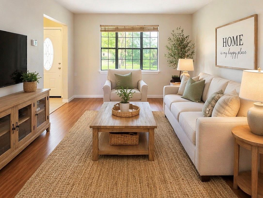 536 Castlelake Drive