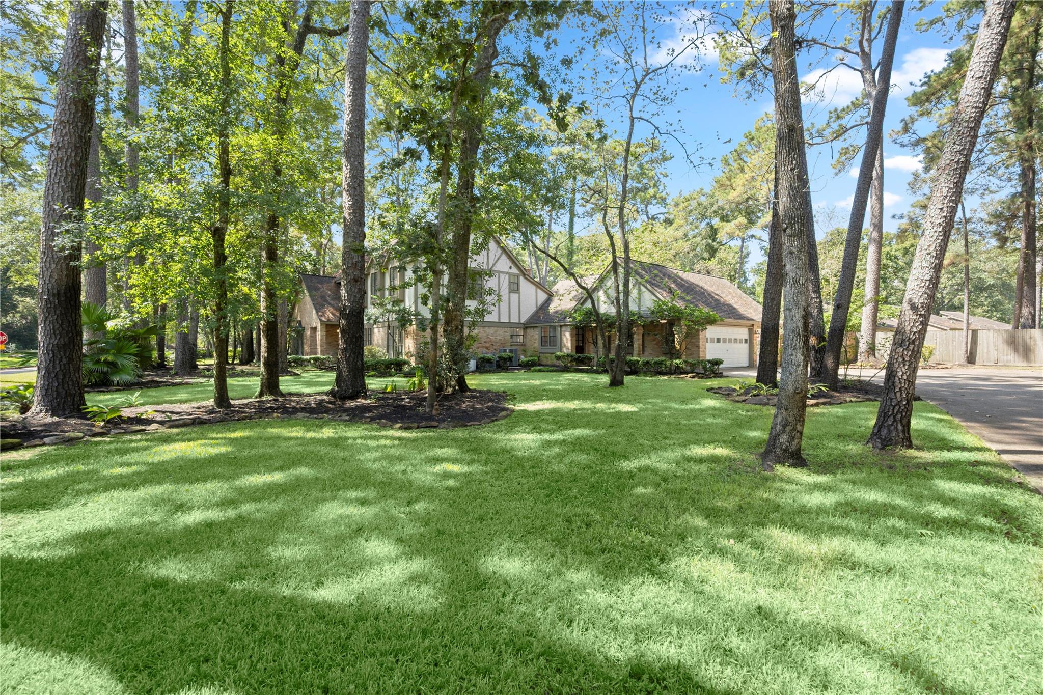 2103 Woodford Green Drive