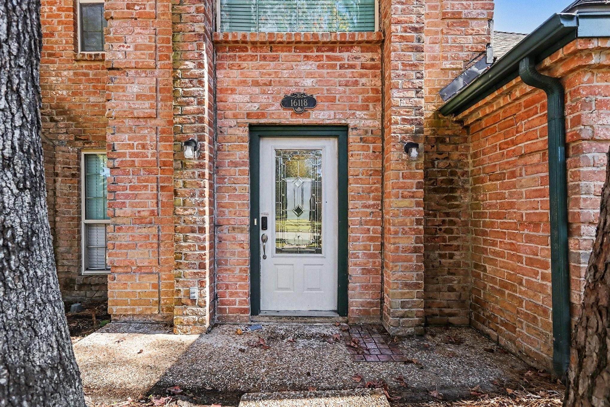 16118 Hexham Drive