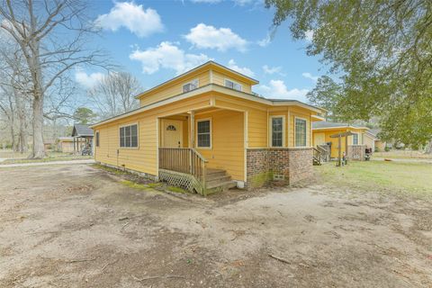 Homes For Sale - 1103 Williams Street<br/> Cleveland, TX 77327