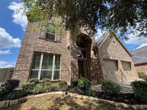 Homes For Sale - 2926 Rivermist Lane<br/> Richmond, TX 77406