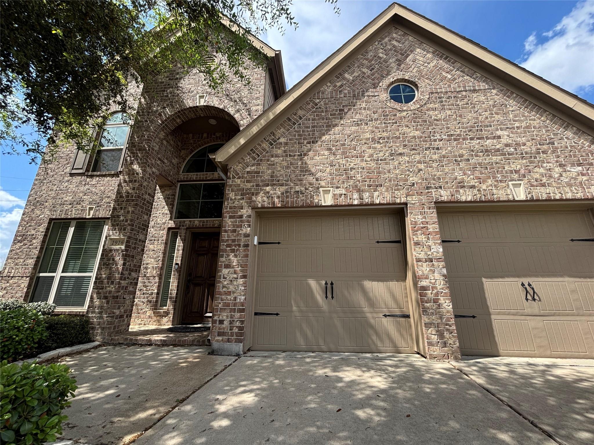 2926 Rivermist Lane