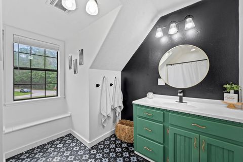 Tiny photo for 18 E Old Field Drive, Huffman, TX 77336 (MLS # 72762579)
