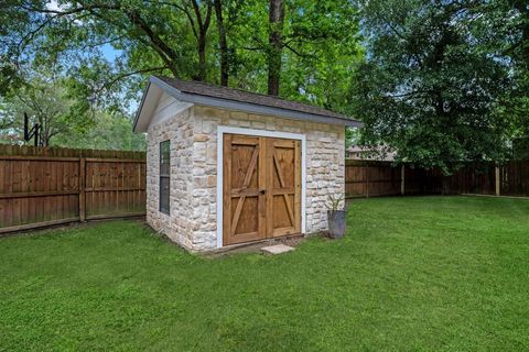 Tiny photo for 18 E Old Field Drive, Huffman, TX 77336 (MLS # 72762579)