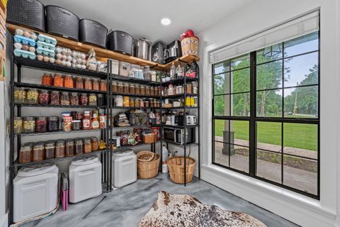 Tiny photo for 18 E Old Field Drive, Huffman, TX 77336 (MLS # 72762579)