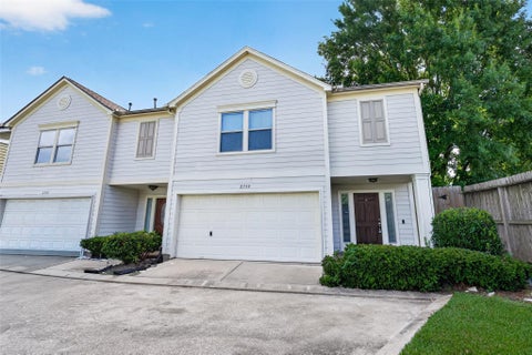 Photo of 2735 Woodridge Manor Drive, Houston, TX 77087 (MLS # 28394846)